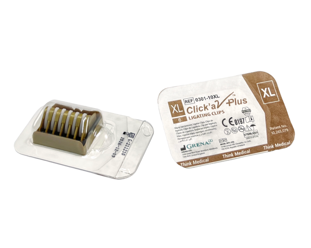 Clip de polímero Click'aV Plus Dorado de la marca Grena Ltd. Equivalente a Hem-O-Lok Dorado